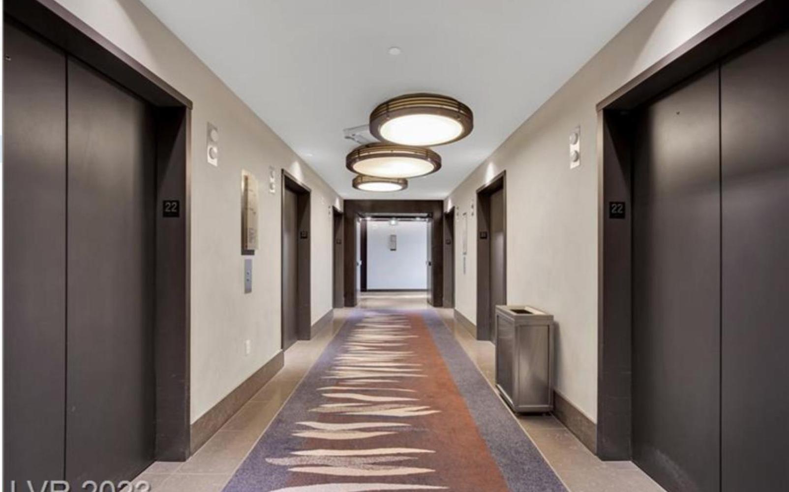 Vdara Premium * Free Valet Parking Aparthotel