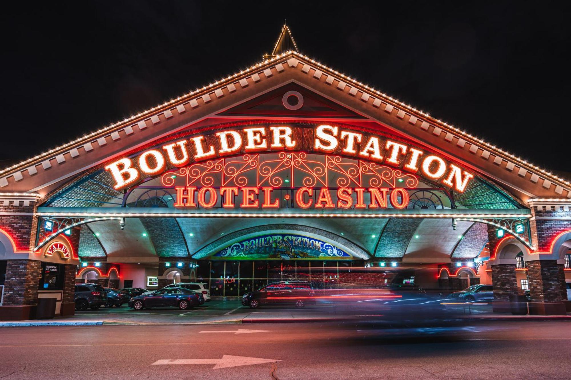Boulder Station & Casino 3*