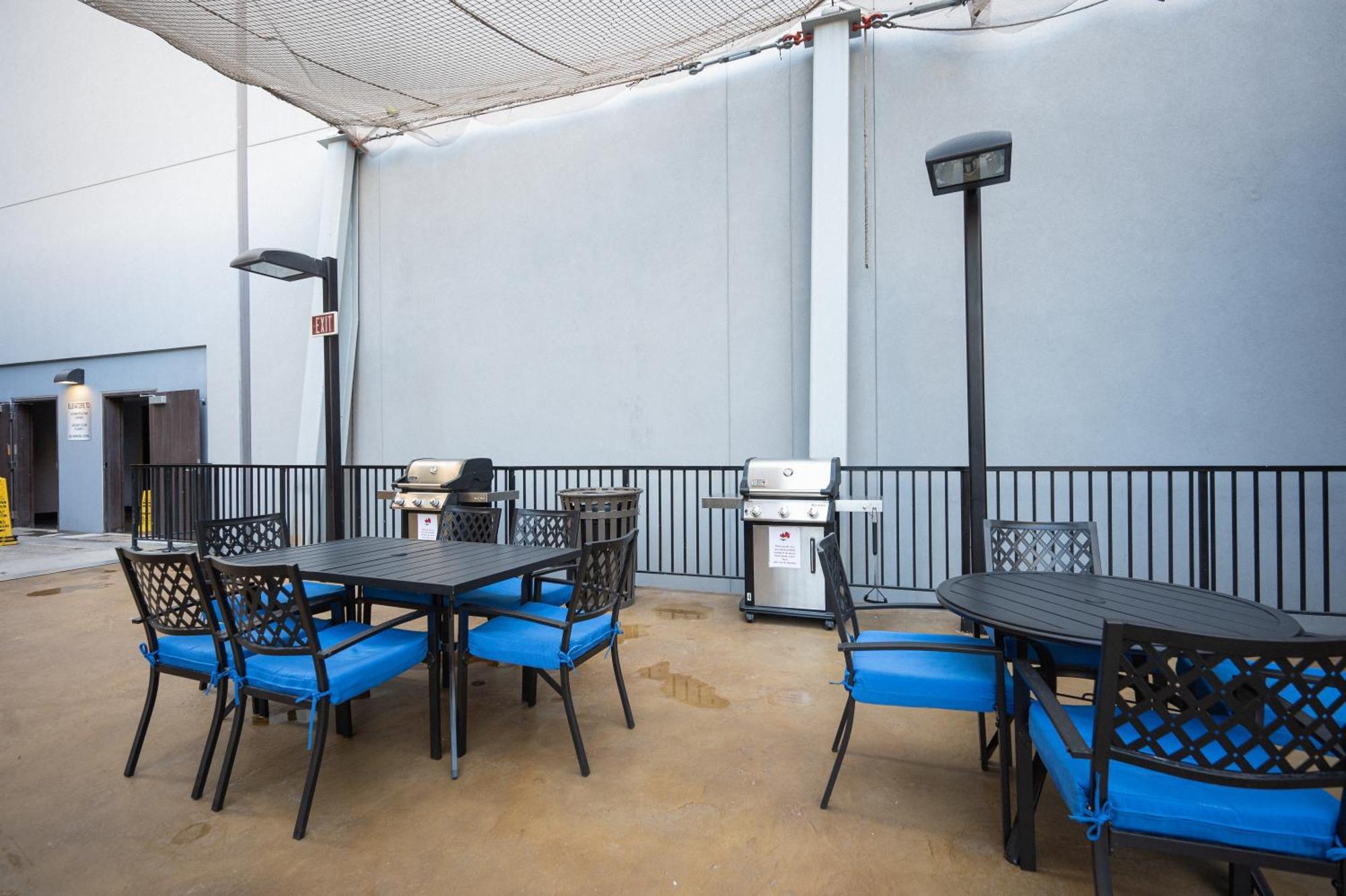 Apartment Together On The Strip - 1 Bedroom 1012