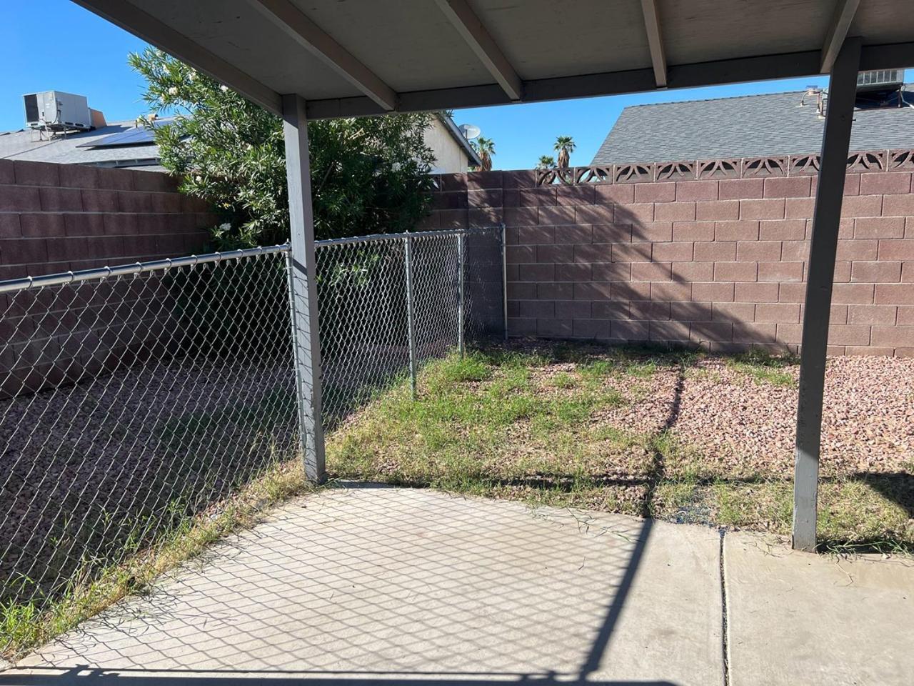 Super Comfortable And Beautiful 3 Bedrooms, 2 Baths House Renting *