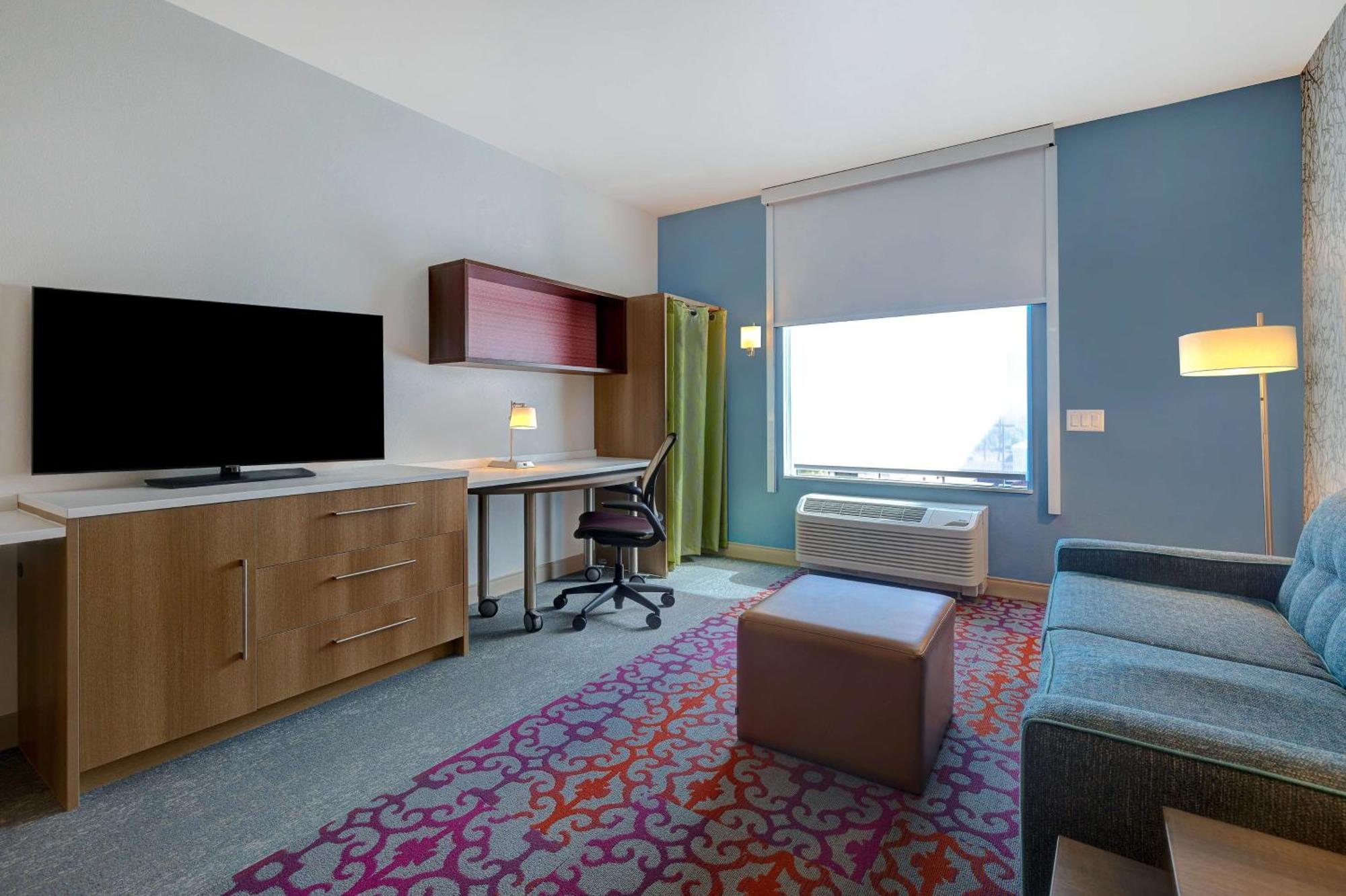 Home2 By Hilton Vegas Northwest