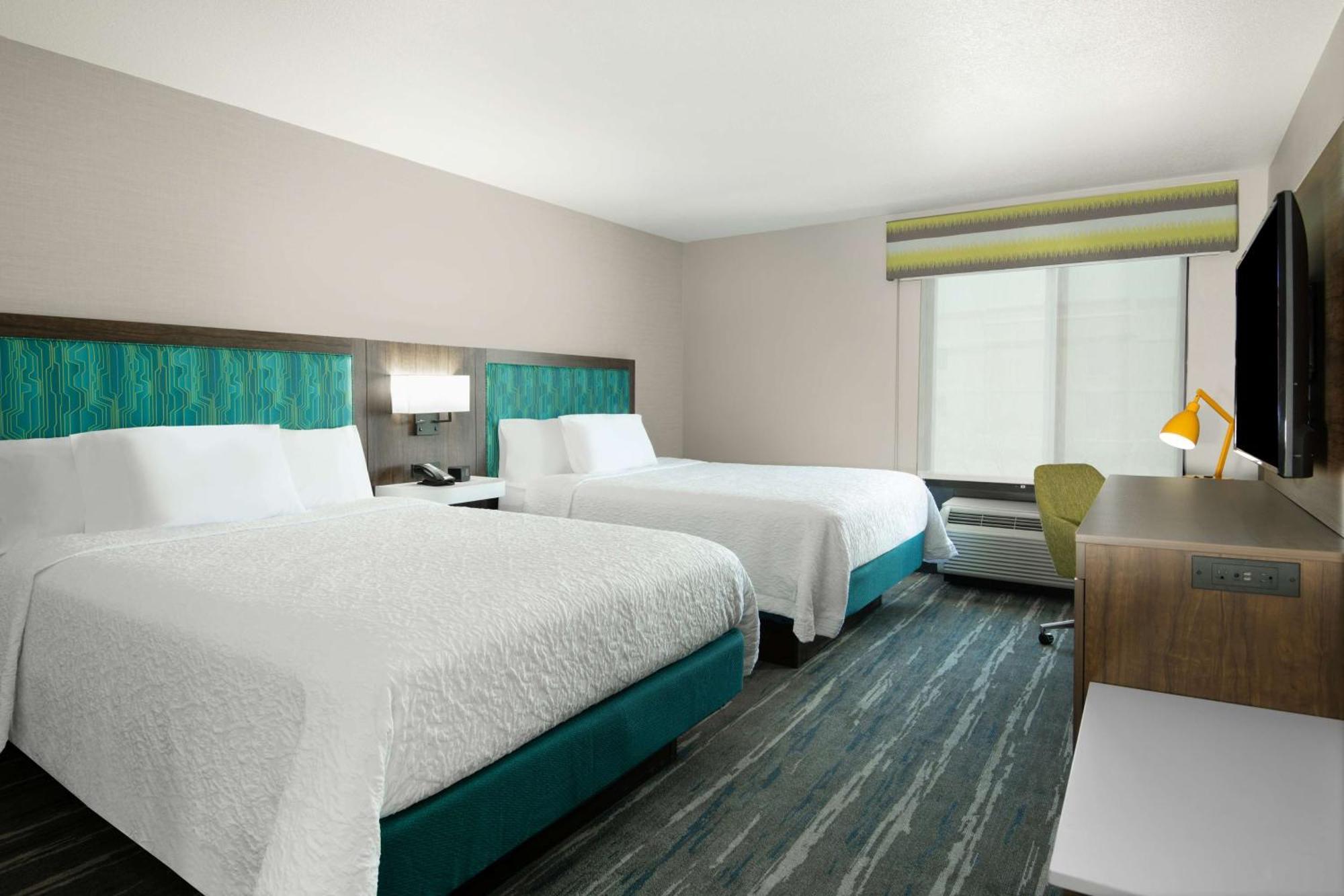 Hampton & Vegas-henderson Hotel