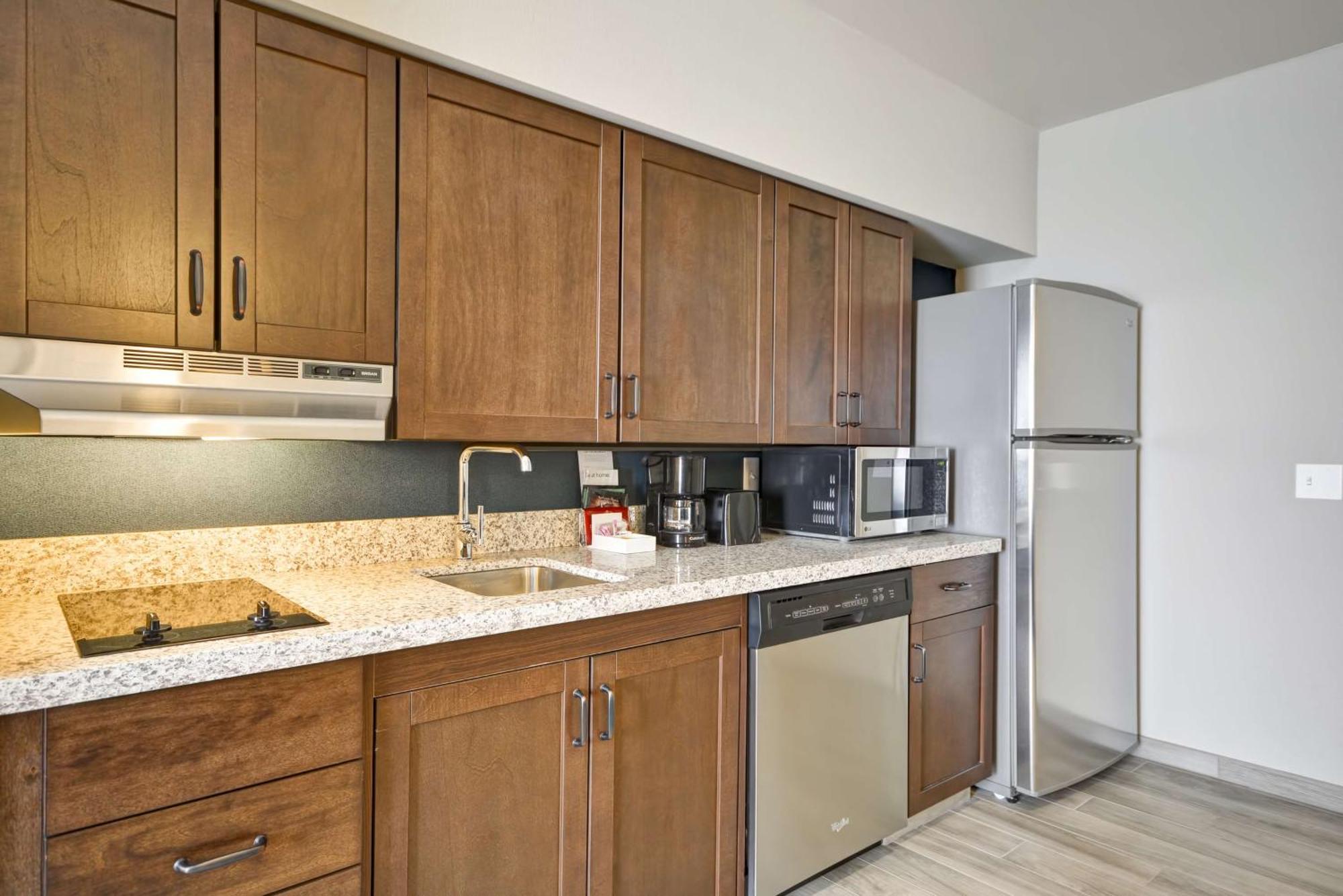 Homewood By Hilton Vegas Center