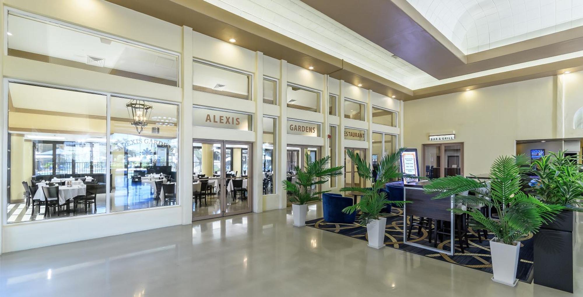 Hotel Alexis Park 3*