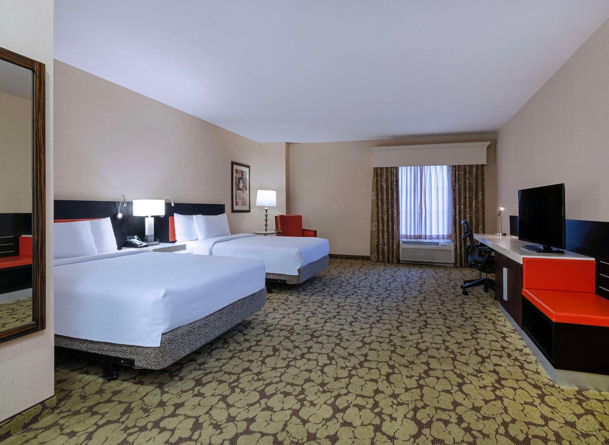 Hilton Garden Vegas Strip South