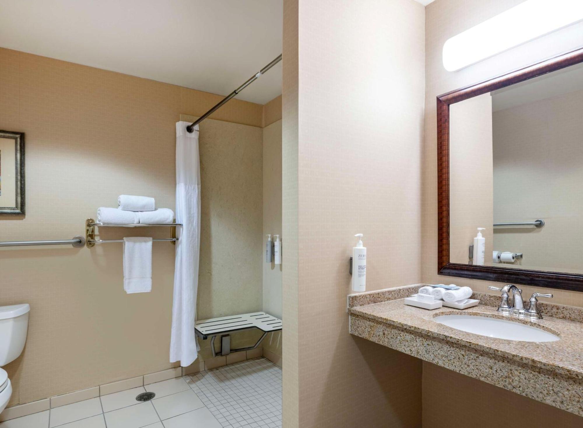 Hilton Garden Vegas Strip South 3* Las Vegas