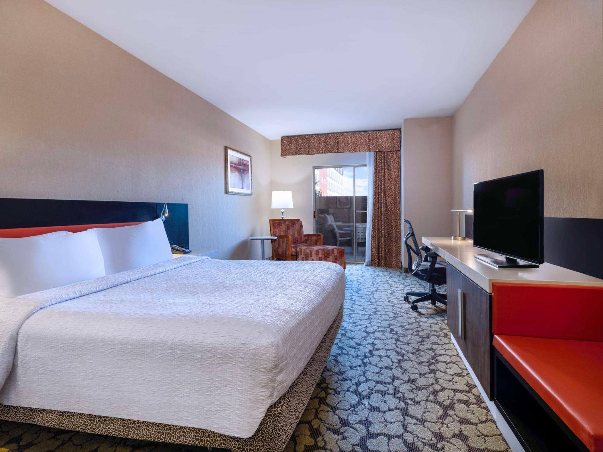 Hilton Garden Vegas Strip South 3*