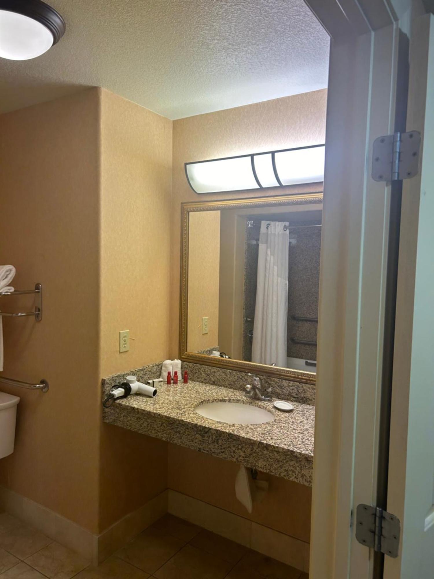 Hotel Express Vegas-nellis By Ihg Las Vegas