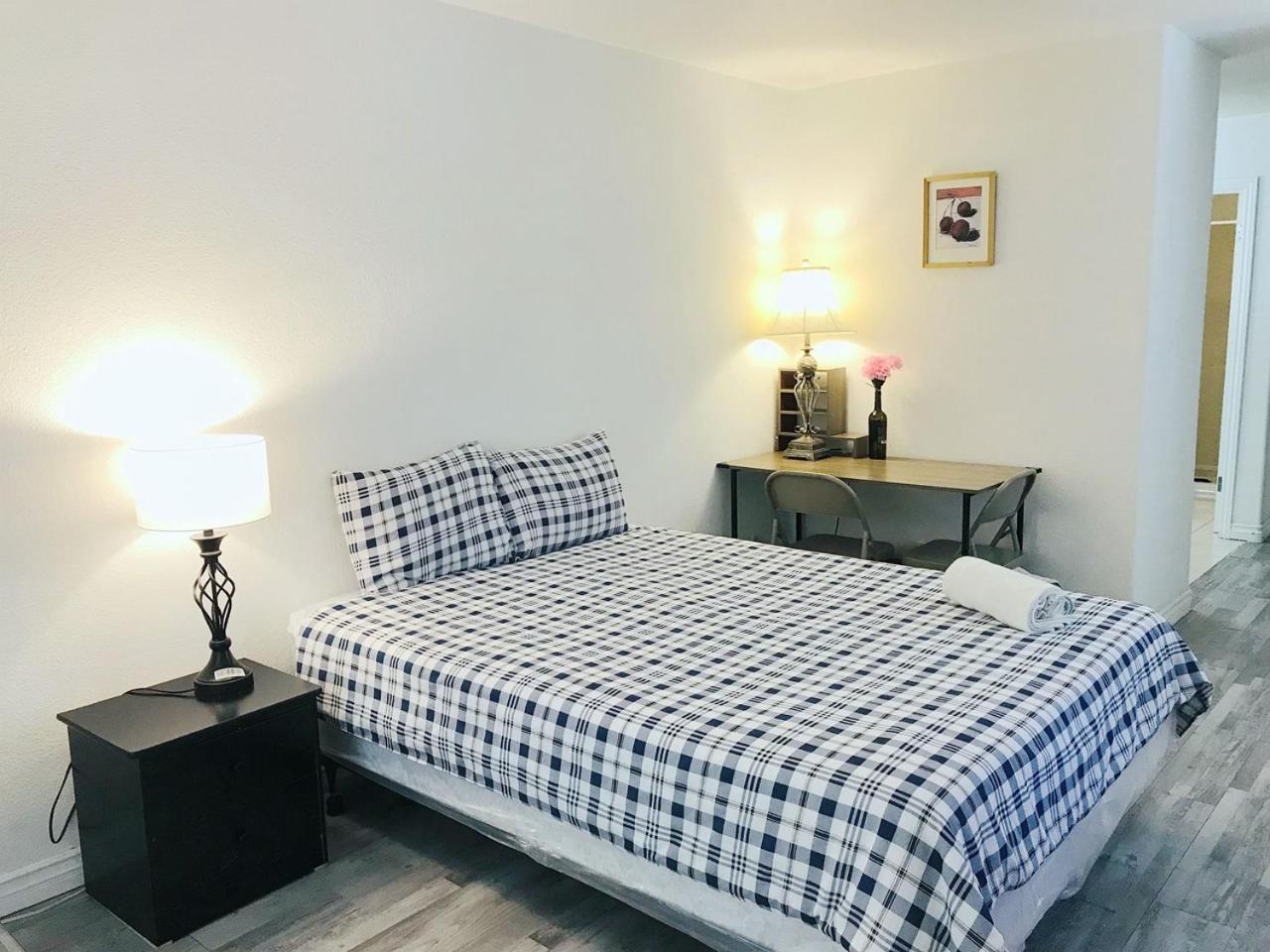 Homestay Super Bedroom With Private Bathroom 5 *
