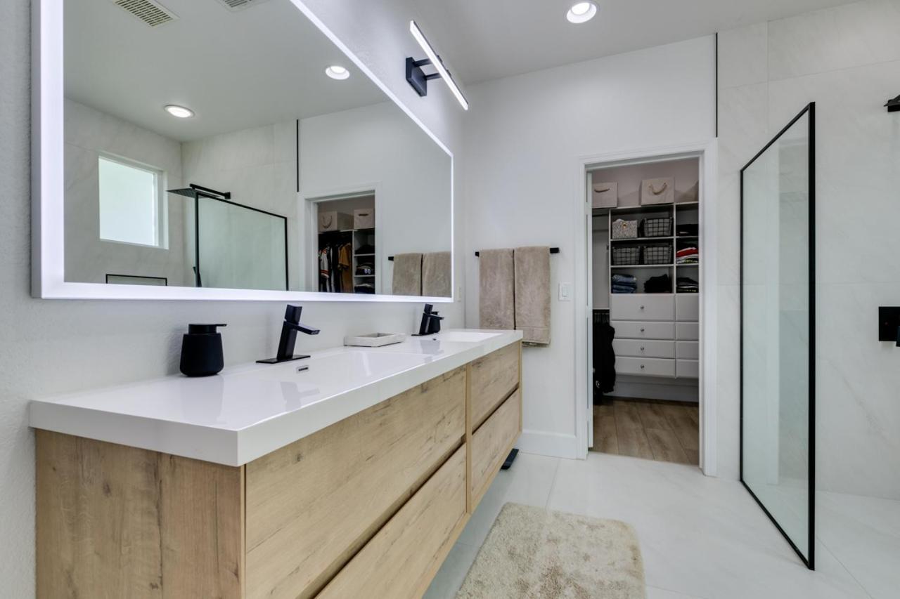 Timeless 3 Bed 2 Bath Sanctuary *