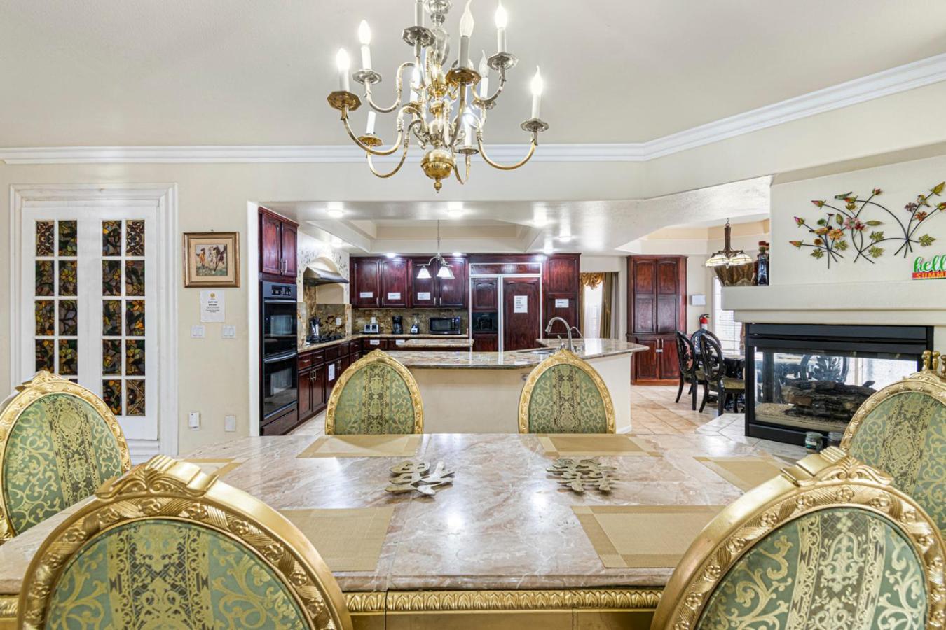 Mansion That Has It