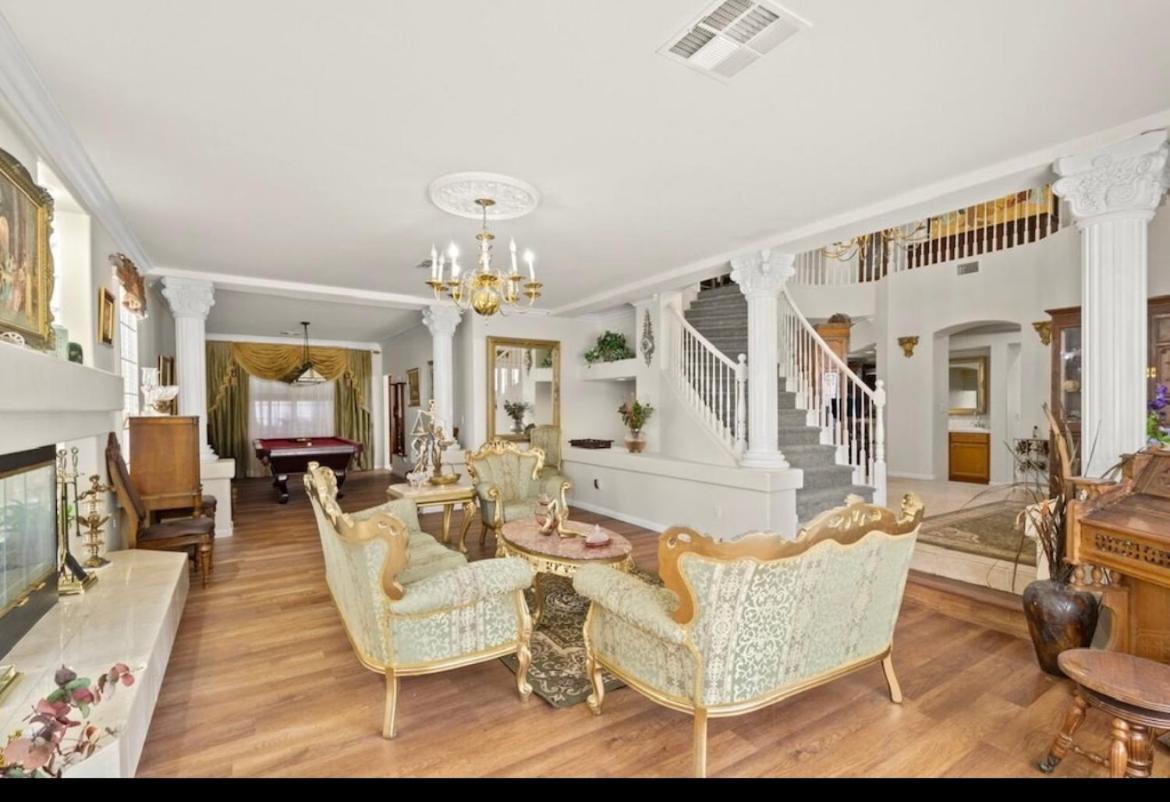 Mansion That Has It *