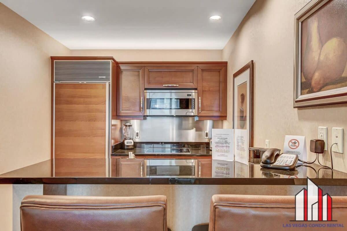 Mgm Signature-21-701 1br2ba F1 Strip View Balcony Holiday home *