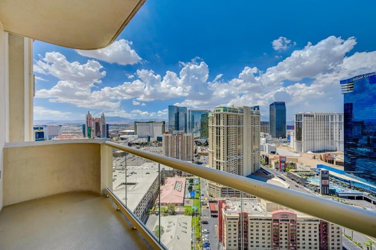 Holiday home Mgm Signature-29-705 F1 Track & Strip View Balcony *