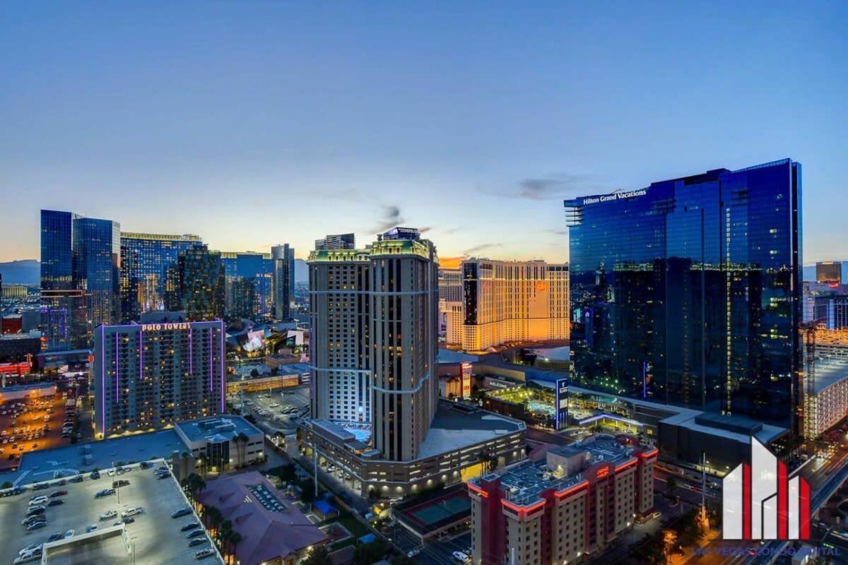 Ferienhaus Mgm Signature-29-617 F1 Track & Strip View Balcony Las Vegas