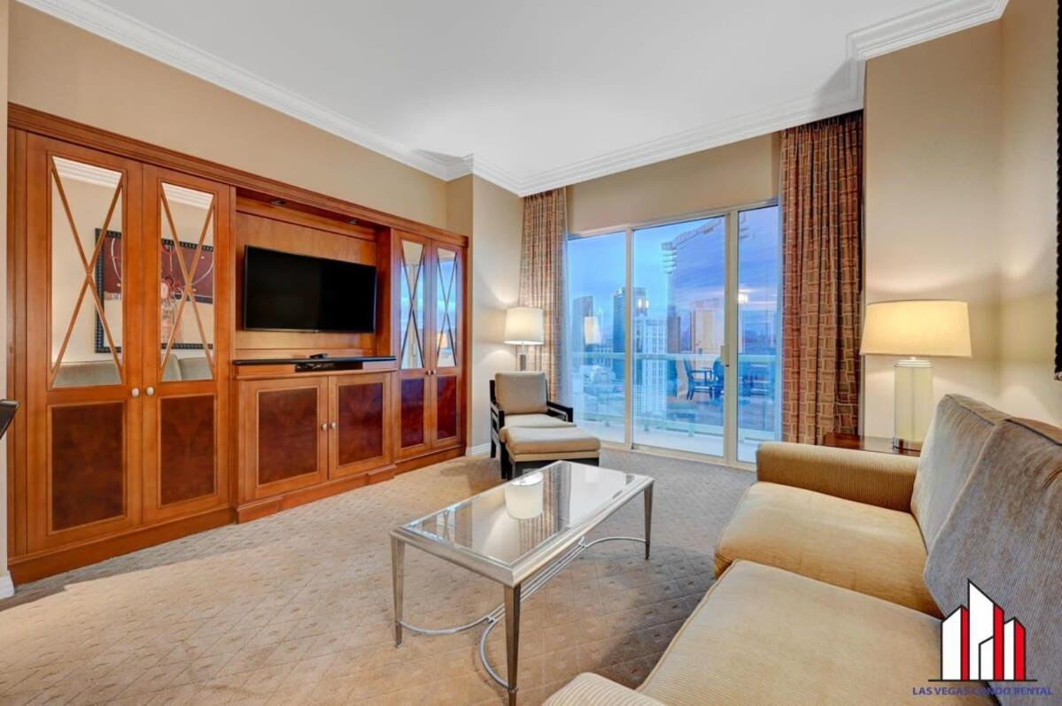 Mgm Signature-29-821 1br2ba F1 Strip View Balcony Holiday home Las Vegas