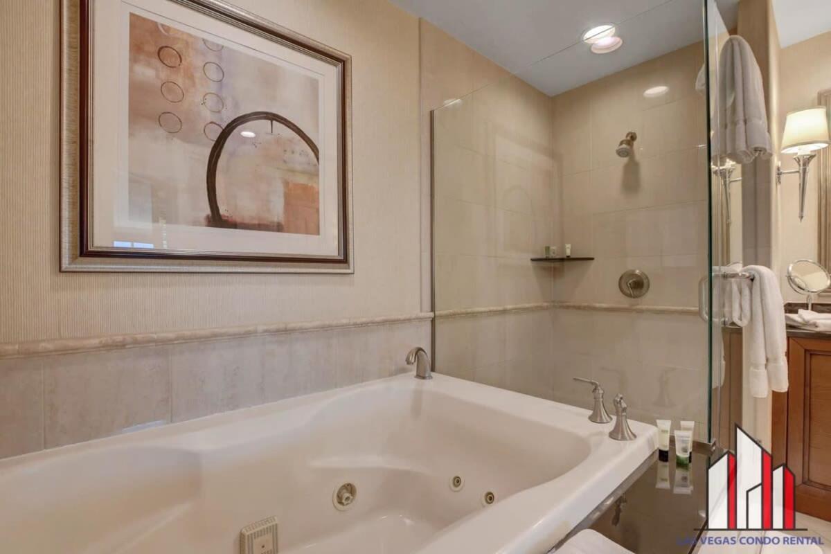 Mgm Signature-02-604 Jacuzzi Holiday home