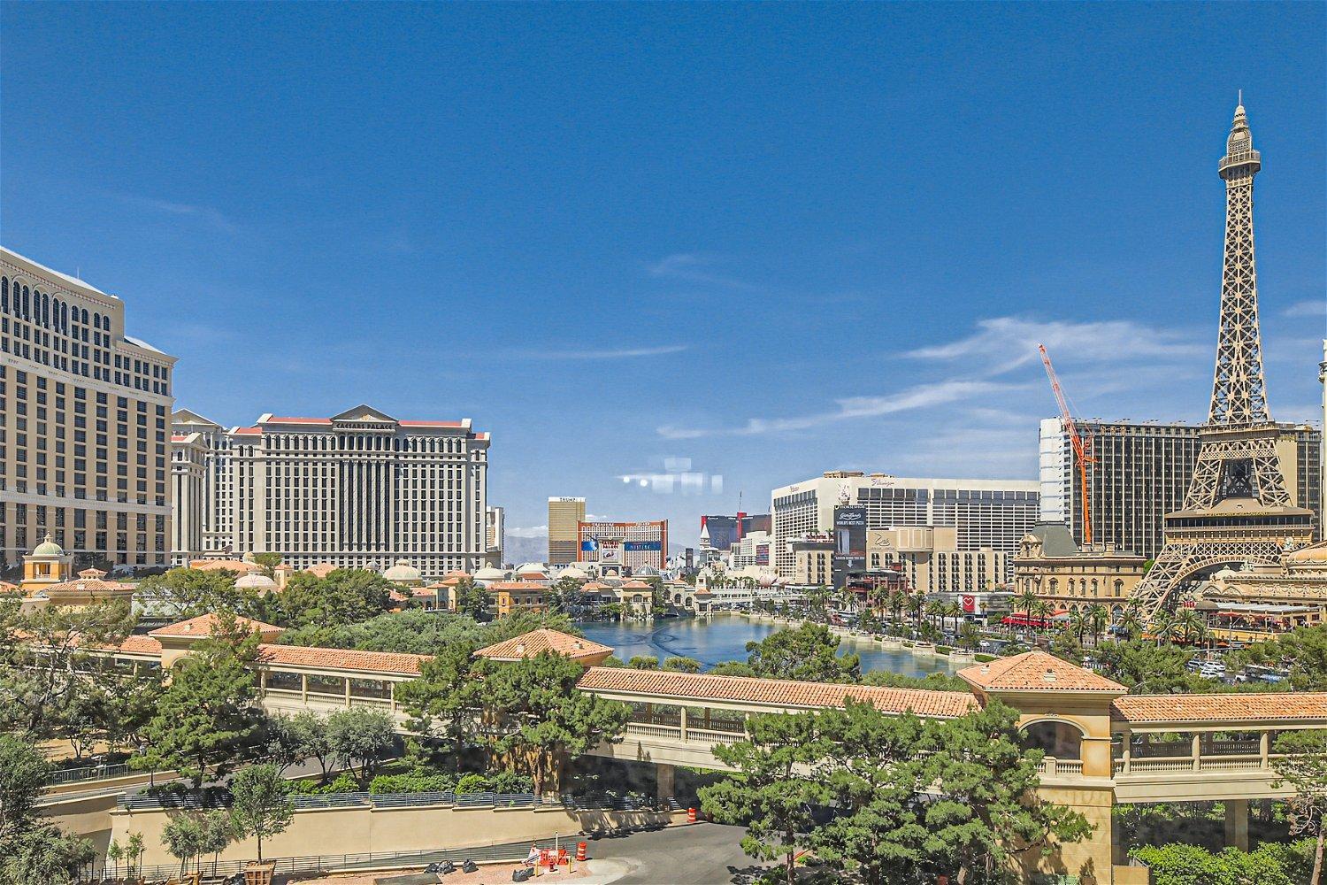 Outstanding Location - 1br Haven Near The Strip * Las Vegas