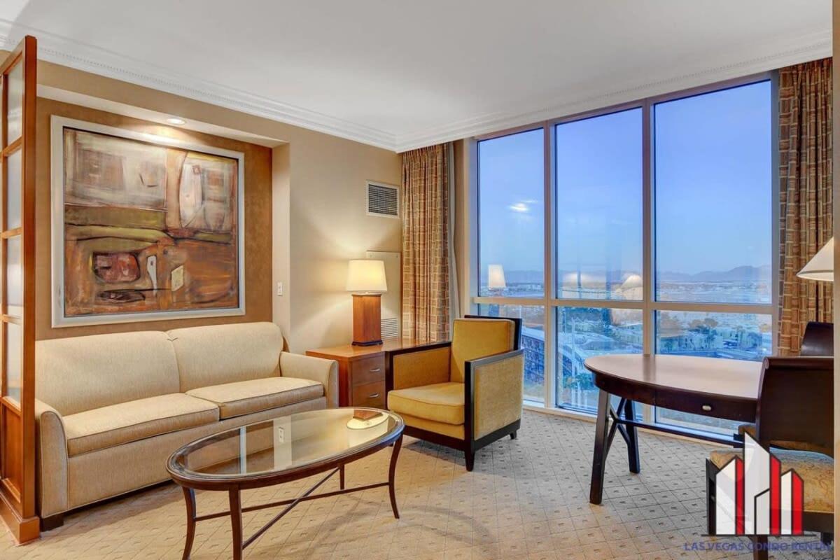 Mgm Signature-09-716 8 Two Adjacent Units *