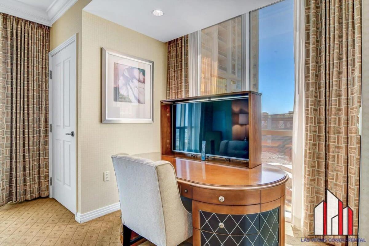 Mgm Signature-25-702 1bedroom 2bath Balcony Holiday home *