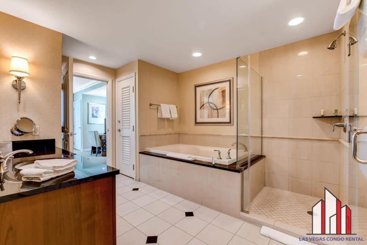 Mgm Signature-28-602 1br 2ba Balcony Jacuzzi Holiday home *