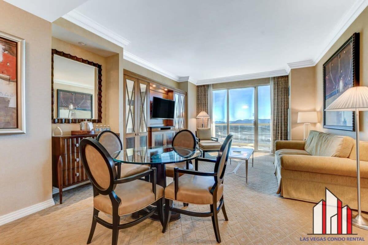 Mgm Signature-28-602 1br 2ba Balcony Jacuzzi Holiday home Las Vegas