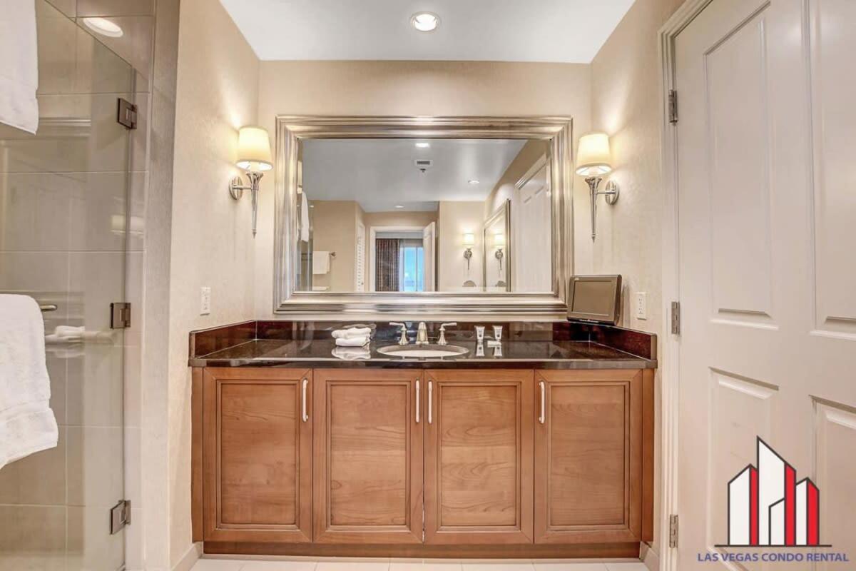 Holiday home Mgm Signature-28-714 1br 2-bath Balcony
