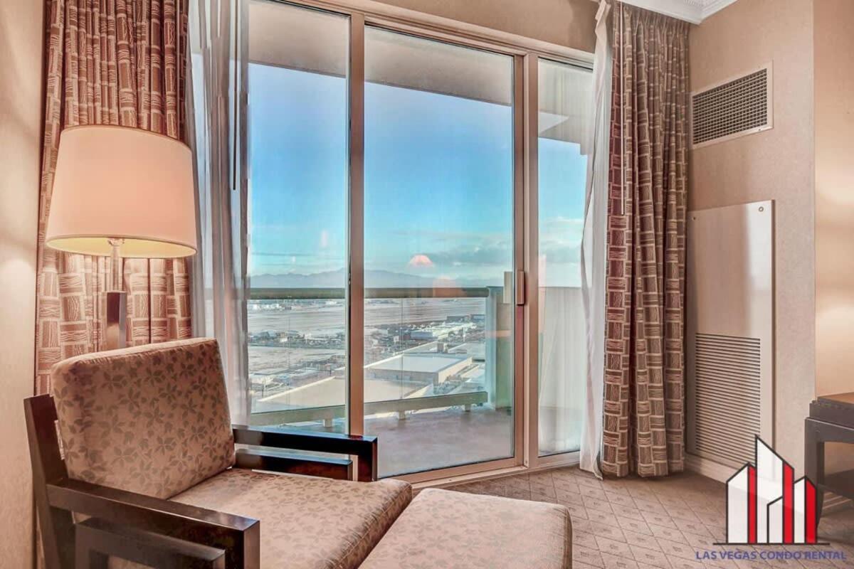 Holiday home Mgm Signature-28-714 1br 2-bath Balcony *
