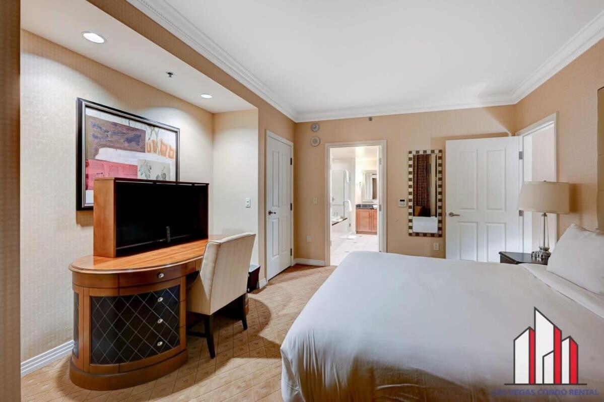Mgm Signature-28-714 1br 2-bath Balcony *