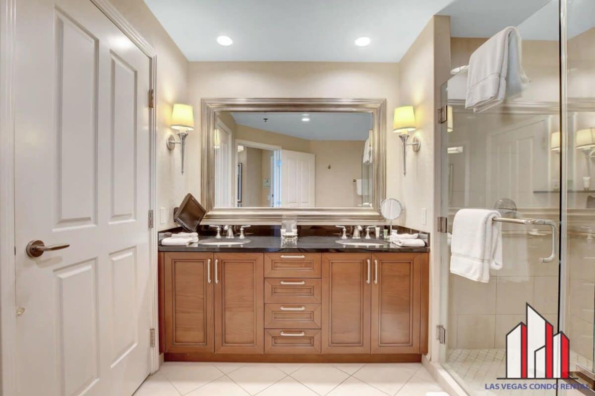 Holiday home Mgm Signature-36-603 Strip View Jacuzzi