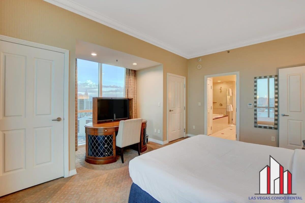 Signature 2br3ba Balcony Combo Units 29-602 And 04 Holiday home *