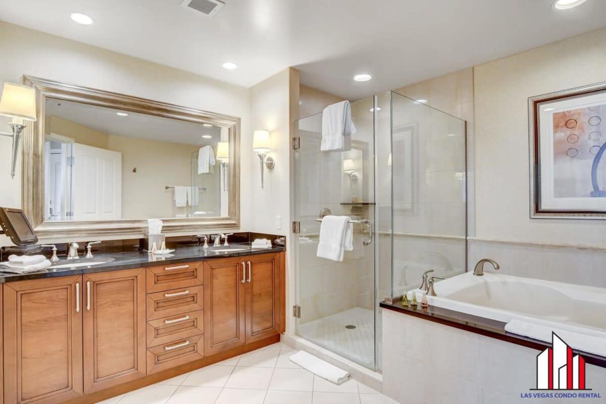 Mgm Signature-24-606 Jacuzzi Holiday home