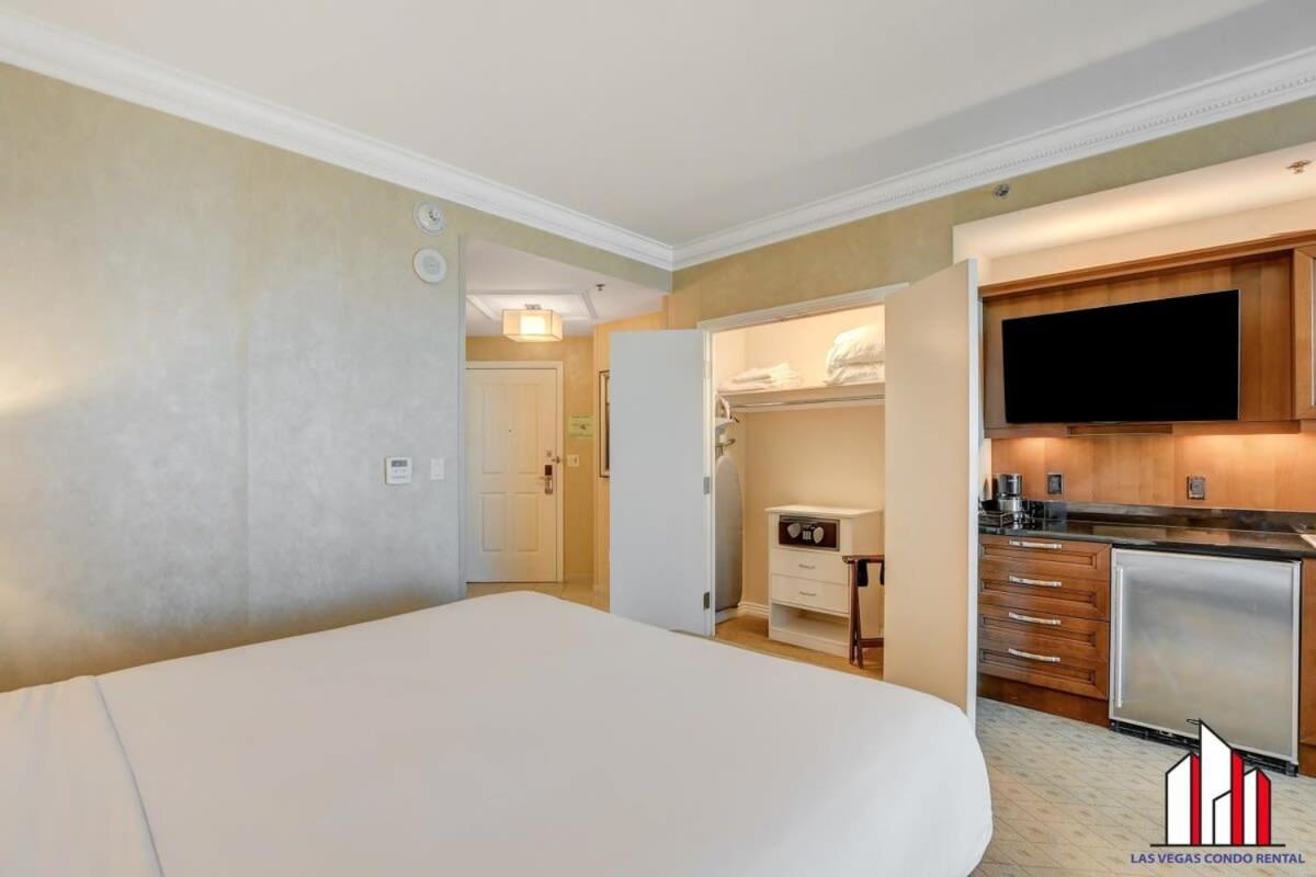 Mgm Signature-24-606 Jacuzzi Holiday home