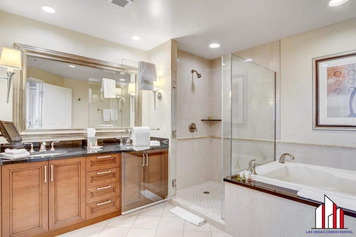 Mgm Signature-24-606 Jacuzzi Holiday home *