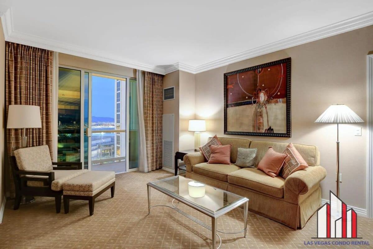 Holiday home Signature 2br3ba Balcony Combo Units 31-702 And 04 Las Vegas
