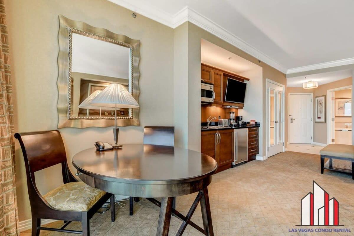 Signature 2br3ba Balcony Combo Units 31-702 And 04 Las Vegas
