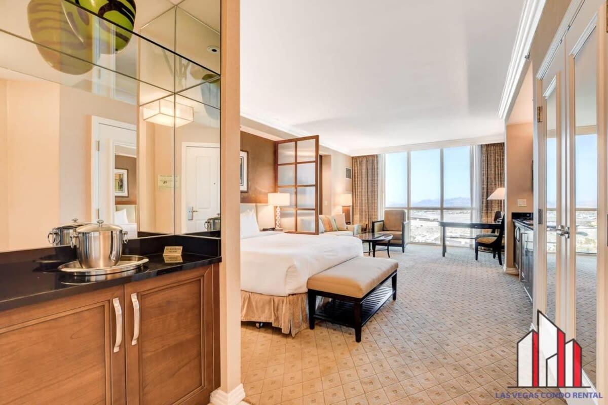 Signature 2br3ba Balcony Combo Units 31-702 And 04 * Las Vegas
