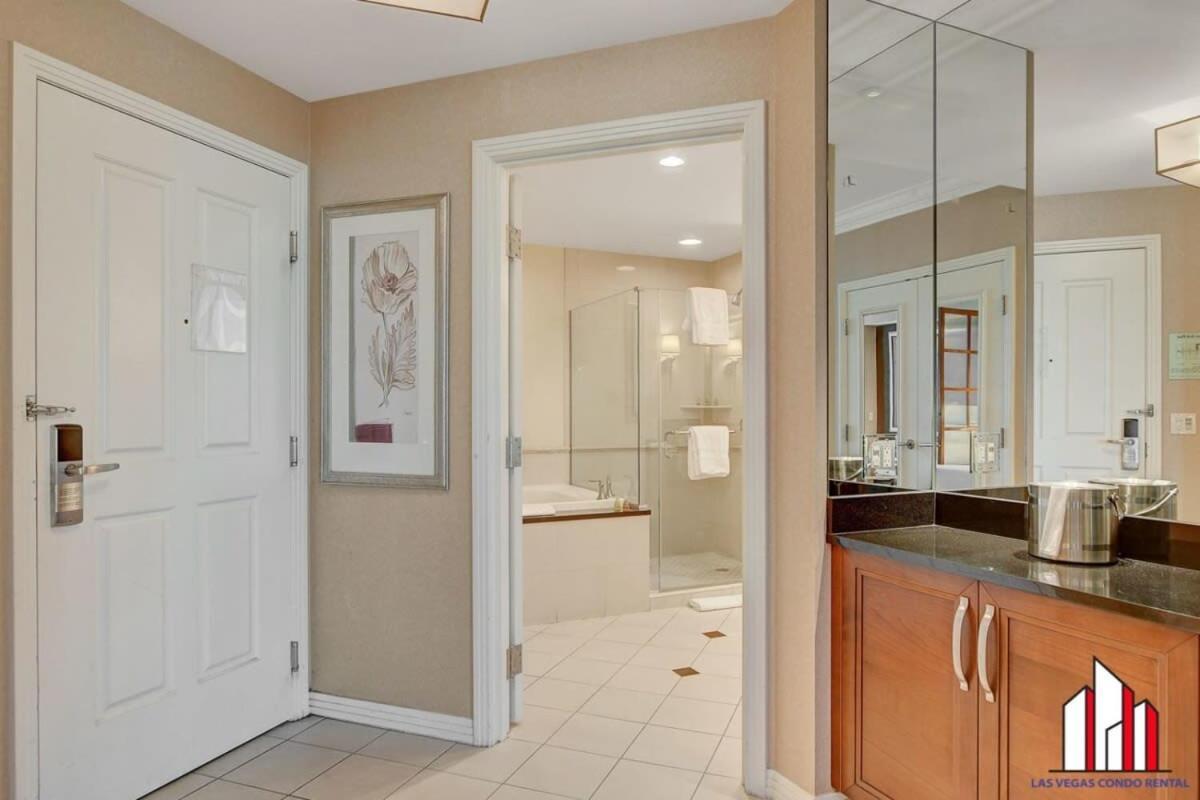 Mgm Signature-15-709 &11 Two Adjacent Units *