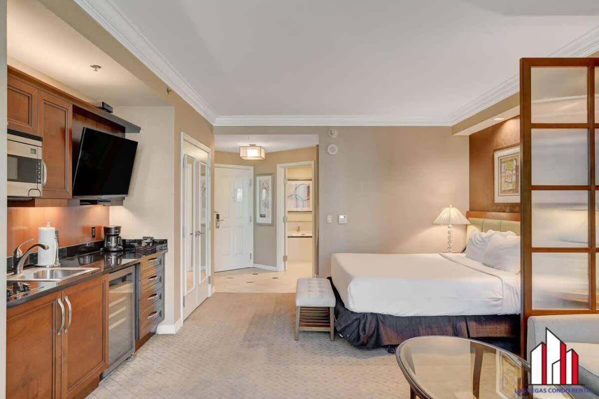 Mgm Signature-15-709 &11 Two Adjacent Units Holiday home