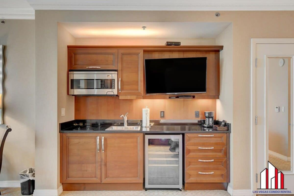 Mgm Signature-15-709 &11 Two Adjacent Units Las Vegas