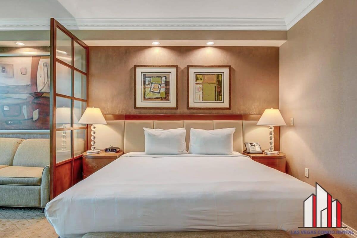 Mgm Signature-15-709 &11 Two Adjacent Units Holiday home *