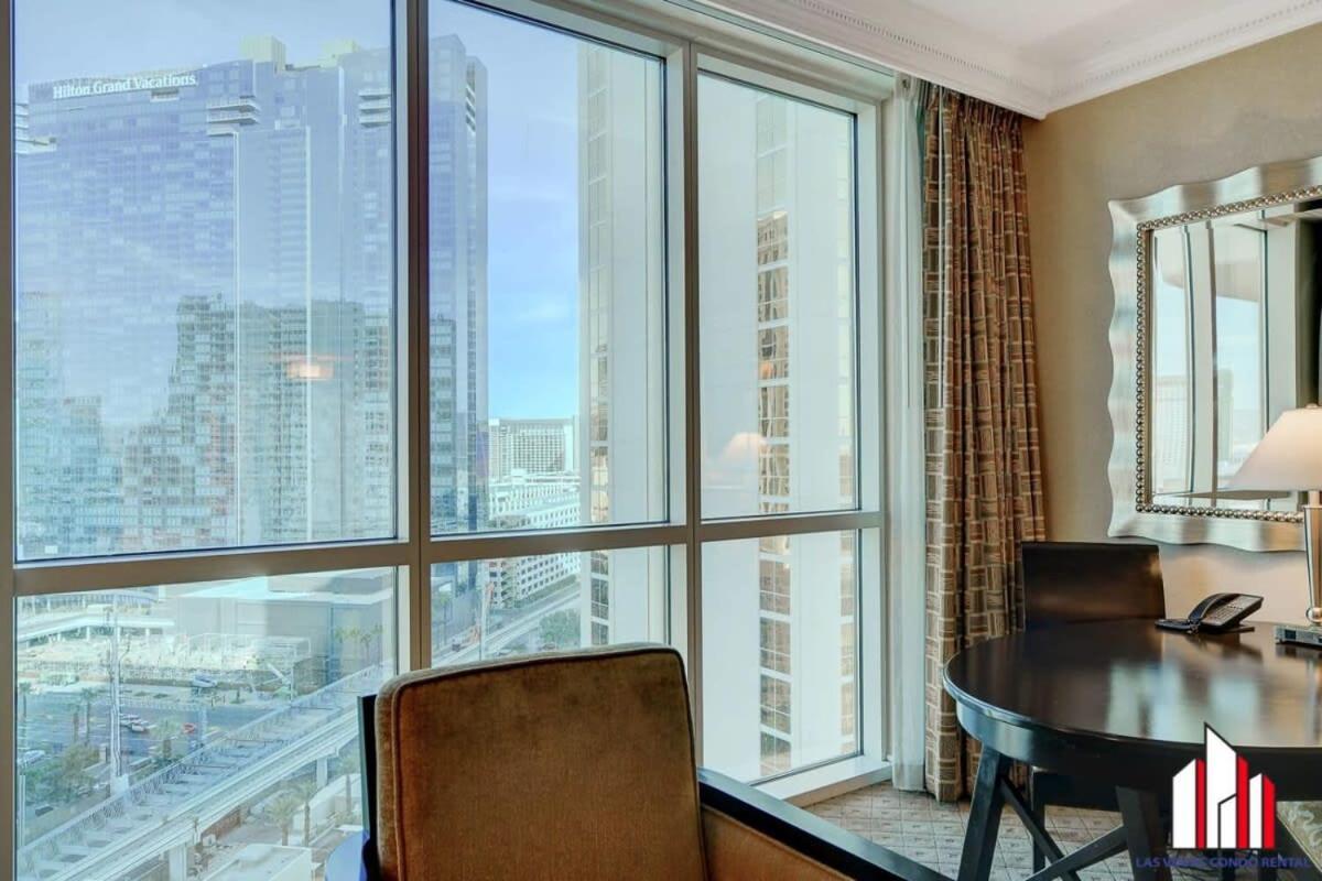 Mgm Signature-15-709 Strip View Jacuzzi *