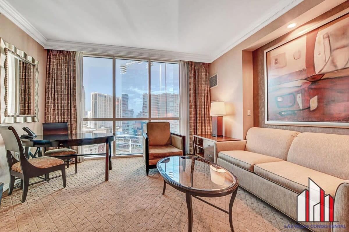 Holiday home Mgm Signature-15-709 &11 Two Adjacent Units *