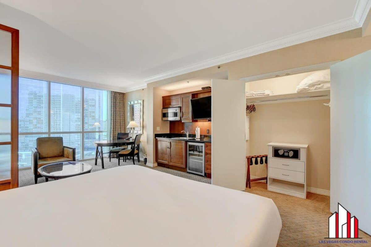 Mgm Signature-15-709 Strip View Jacuzzi Holiday home Las Vegas