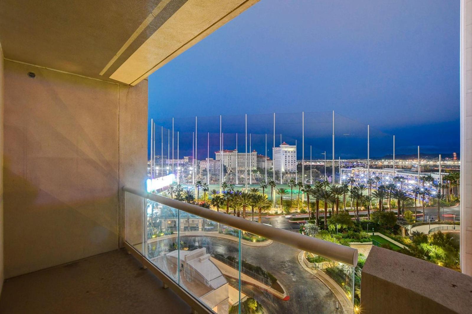 Holiday home Mgm Signature-07-802 1br 2ba Balcony *