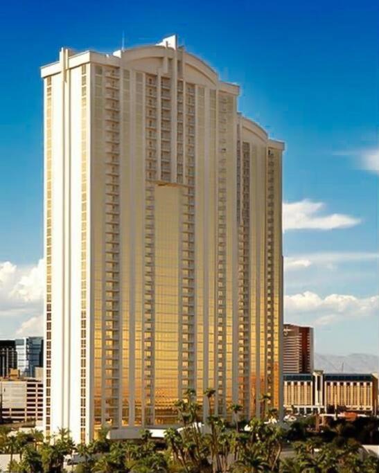 Ultimate Mgm Retreat With Jacuzzi, Pool & Gym! Las Vegas