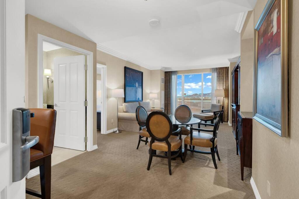 Ultimate Mgm Retreat With Jacuzzi, Pool & Gym! Apartment Las Vegas
