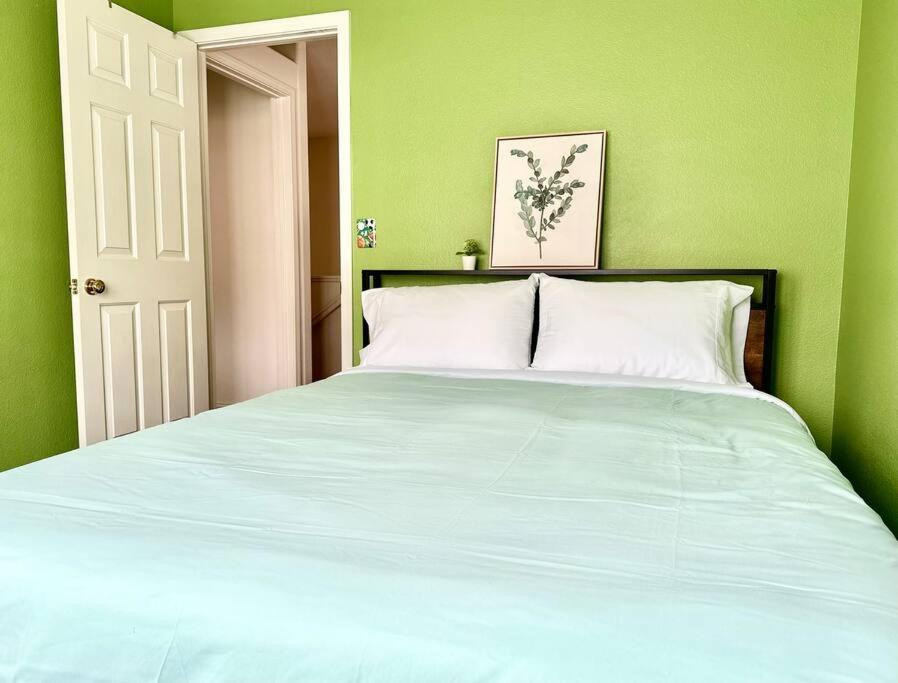 Lv 7bed 5bd 3ba Gem Holiday home