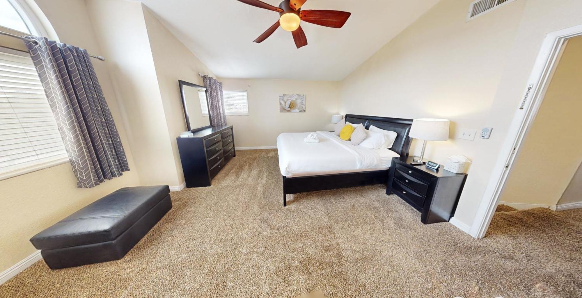 Holiday home Vegas Getaway, Pool, Basket Ball, Games, Cook