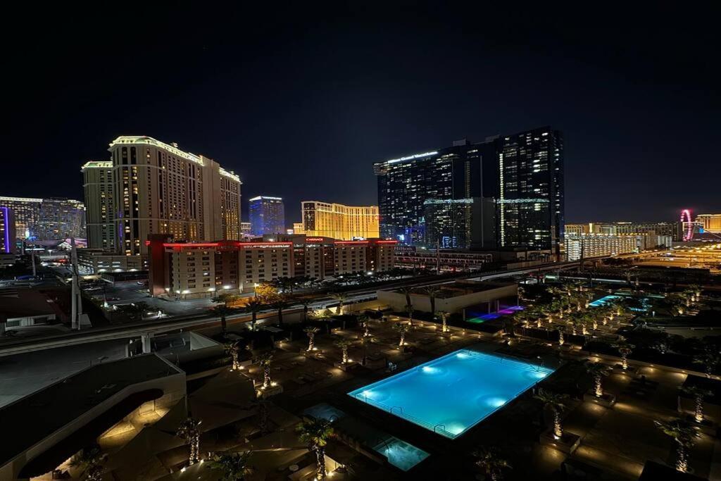 Apartment 8th Flr Mgm Signature 1bed, Strip View, No Fee Las Vegas
